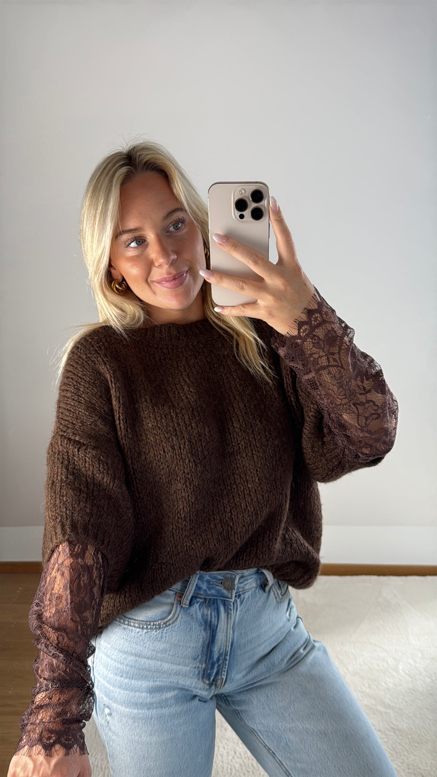 Strickpullover Louisa mit Spitze - braun