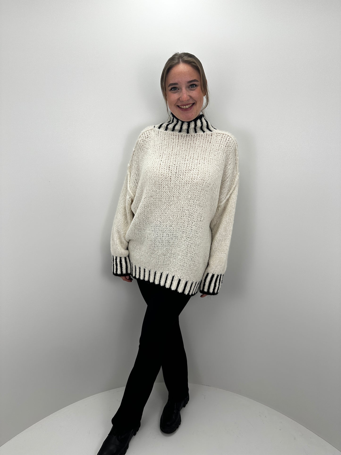 Oversize Pullover Stripes - creme