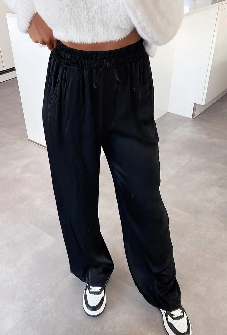 Satinhose mit Gummizug - schwarz