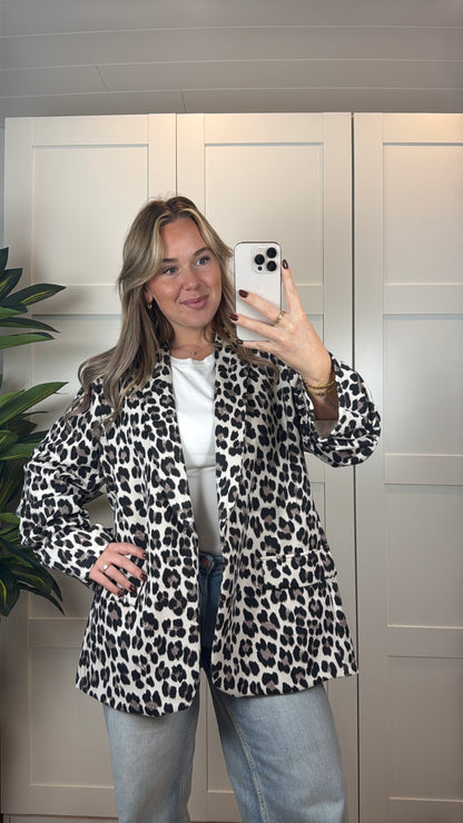 Blazer Cleo mit Leomuster