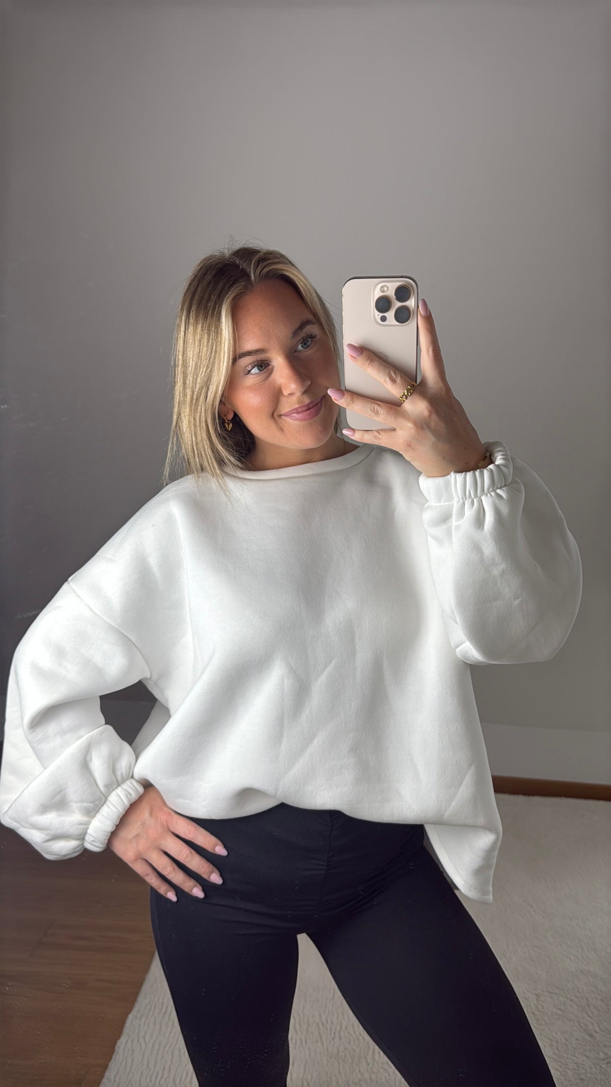 Sweatshirt Don‘t Care Club