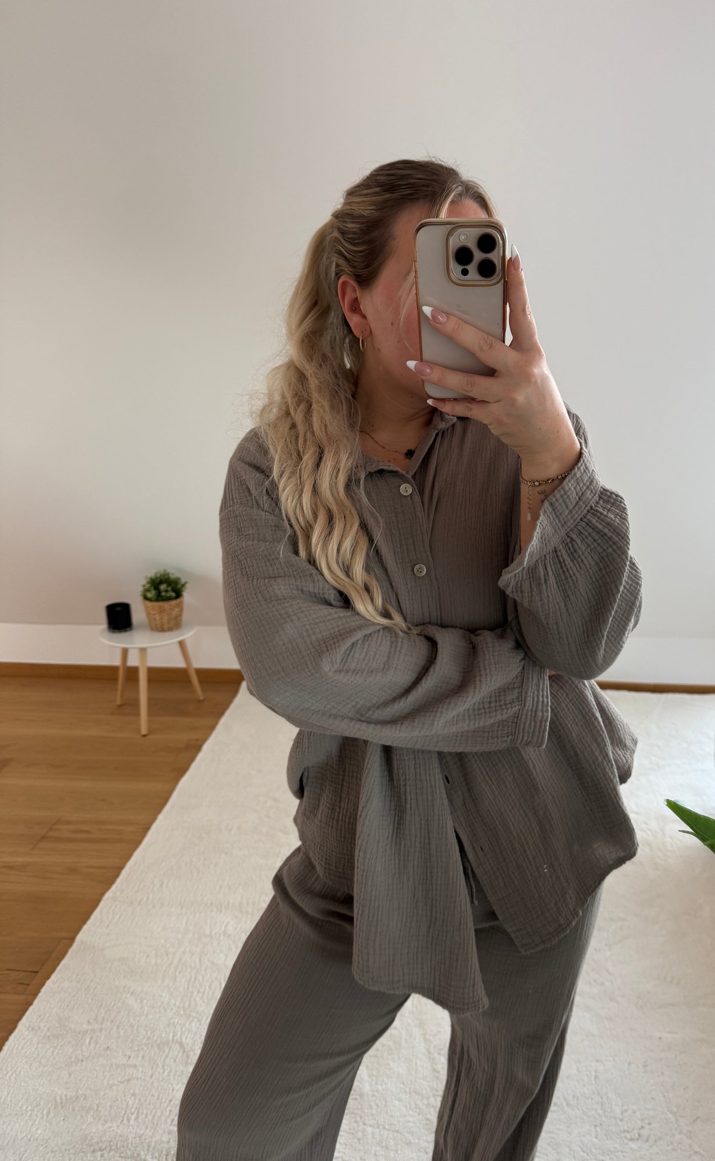 Musselinbluse - taupe