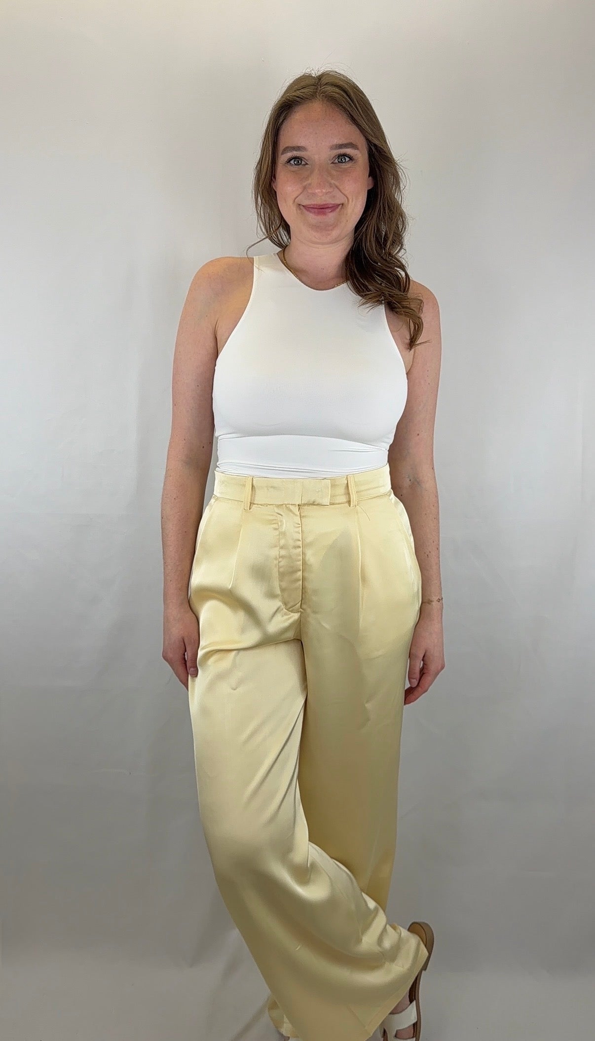 Satinhose Arina - gelb