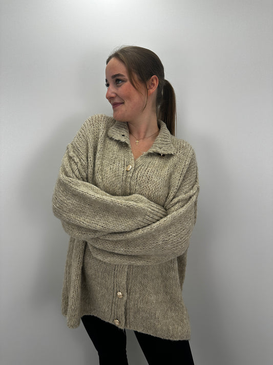 Oversize Cardigan mit goldenen Knöpfen - Taupe