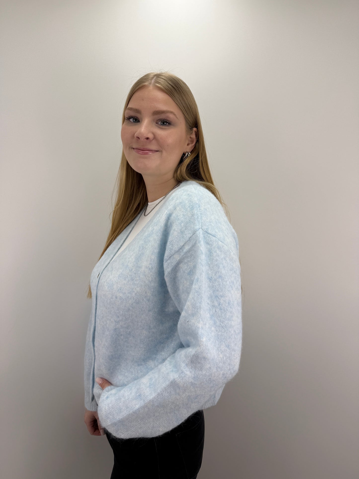 Cardigan mit V-Ausschnitt Blair - hellblau