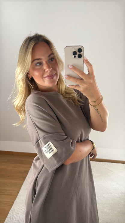 T-Shirt-Kleid Patch - taupe