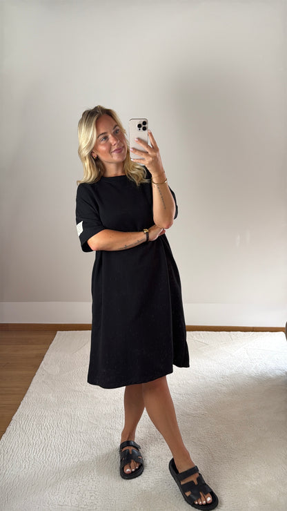 T-Shirt-Kleid Patch - schwarz