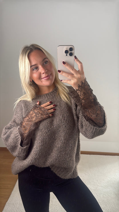 Strickpullover Louisa mit Spitze