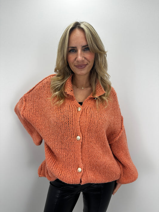 Oversize Cardigan mit goldenen Knöpfen - Koralle