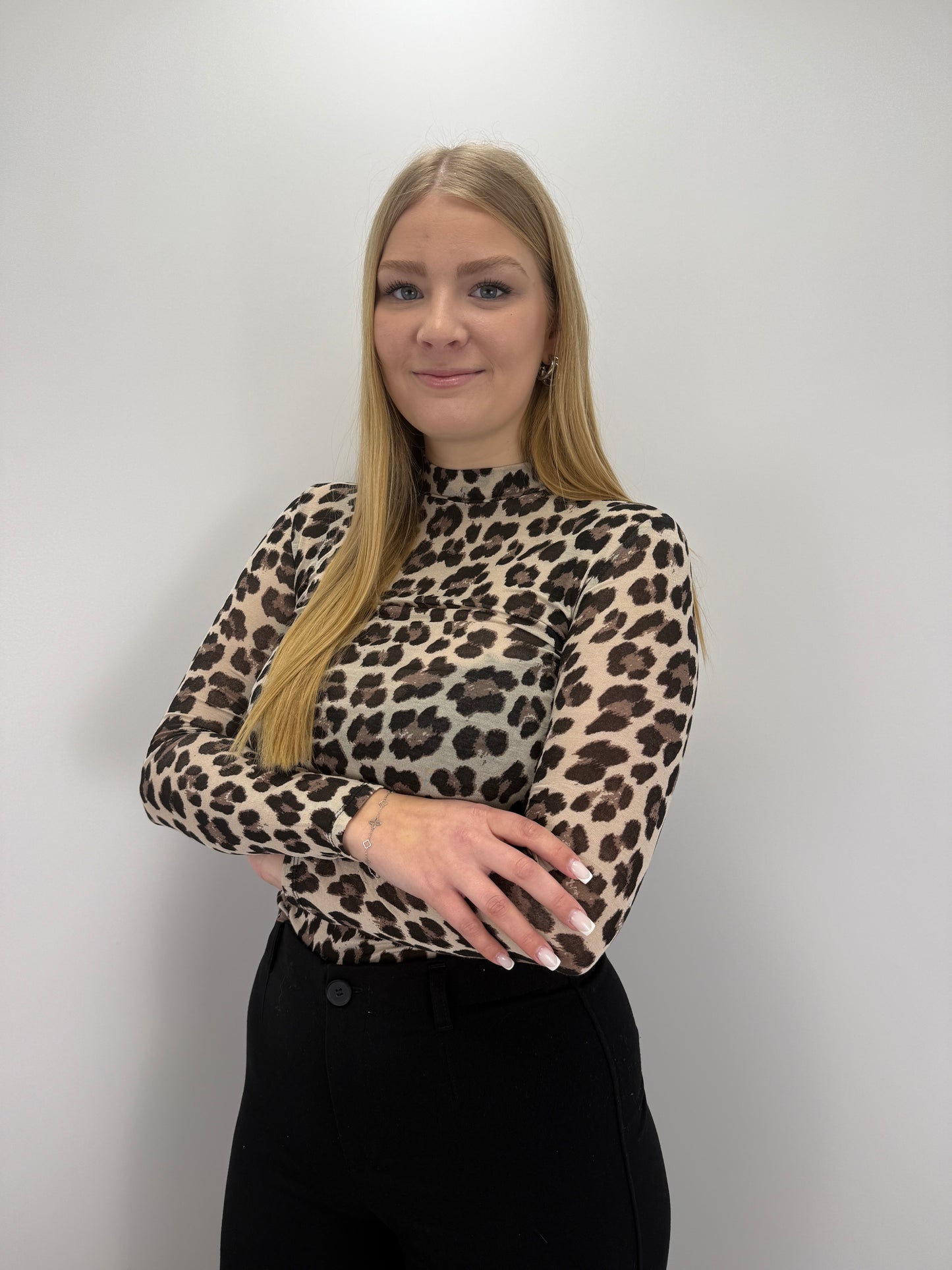 Cashmere Longsleeve Leoprint mit Kragen - beige