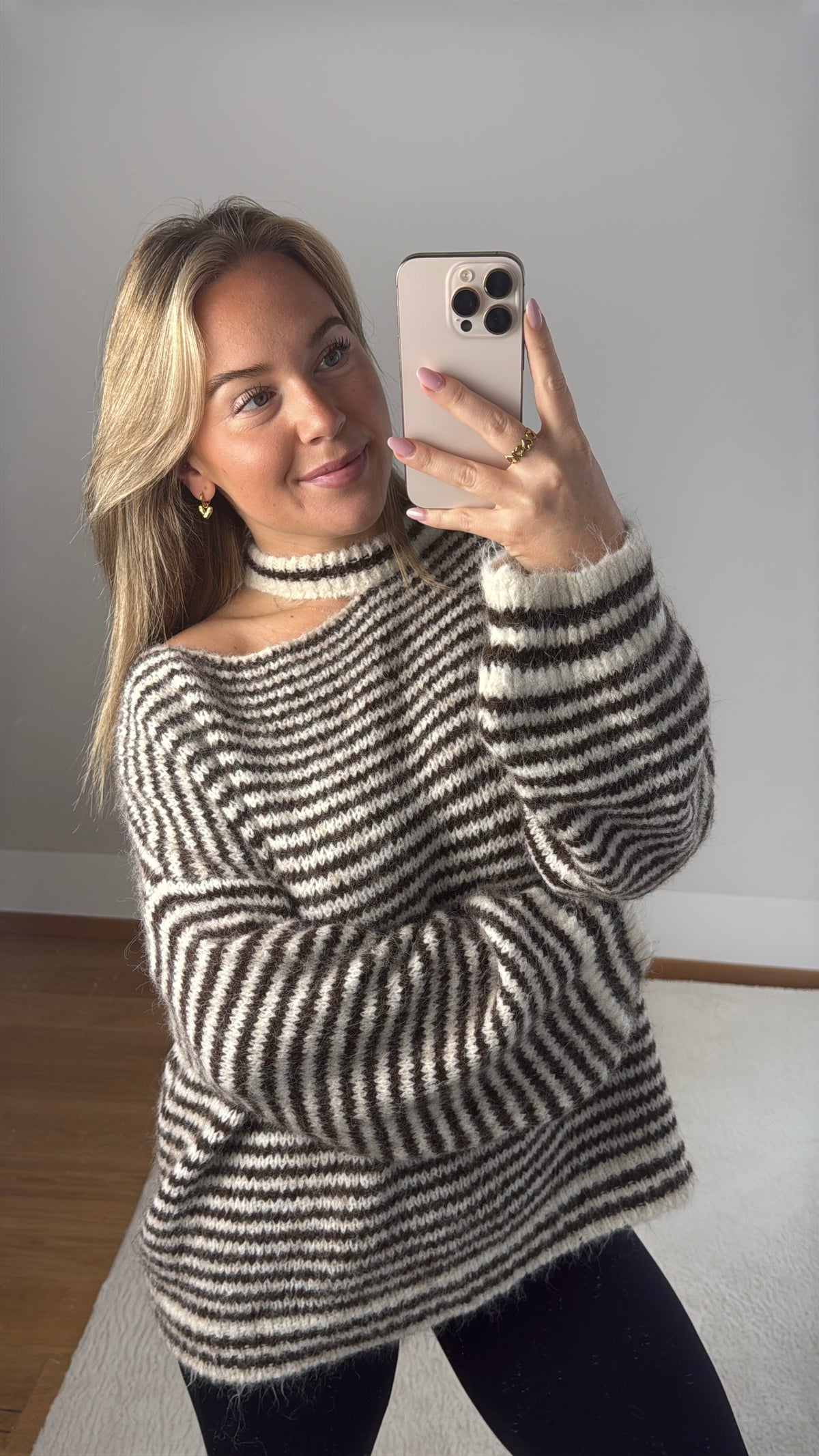 Strickpullover Cut-Out