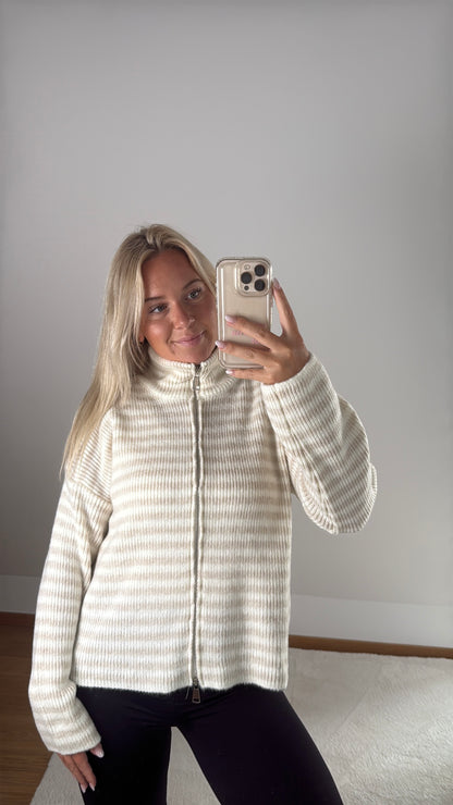Strickjacke Lisa