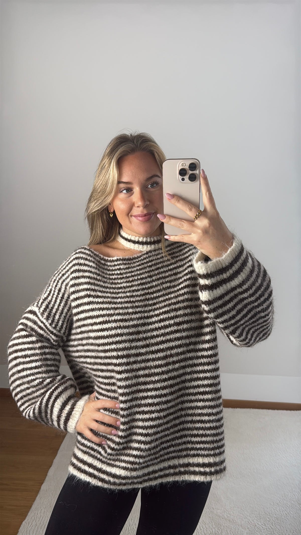 Strickpullover Cut-Out