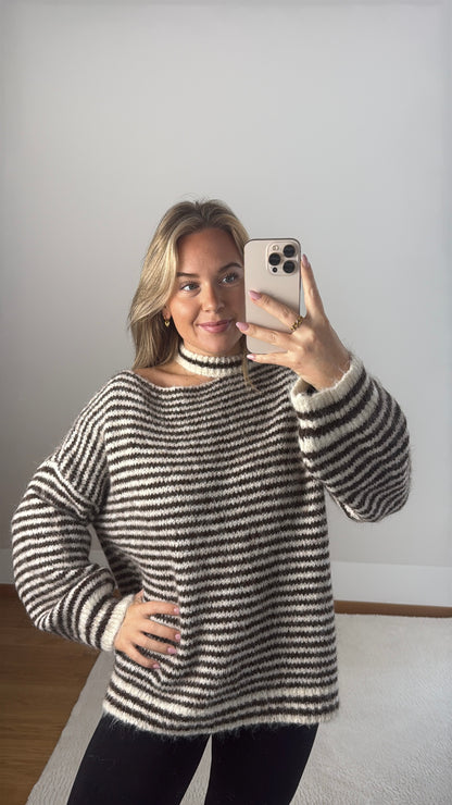 Strickpullover Cut-Out