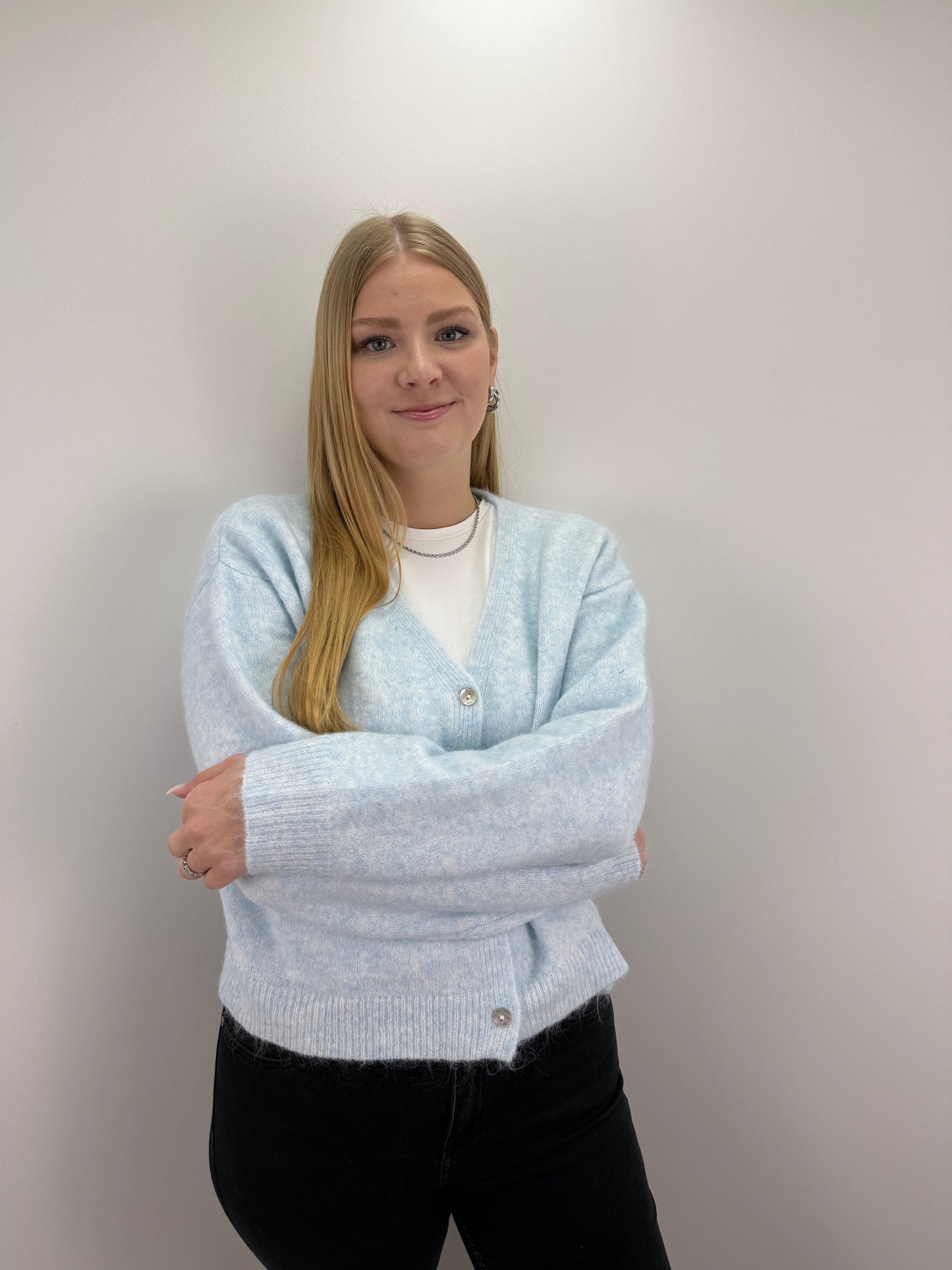 Cardigan mit V-Ausschnitt Blair - hellblau