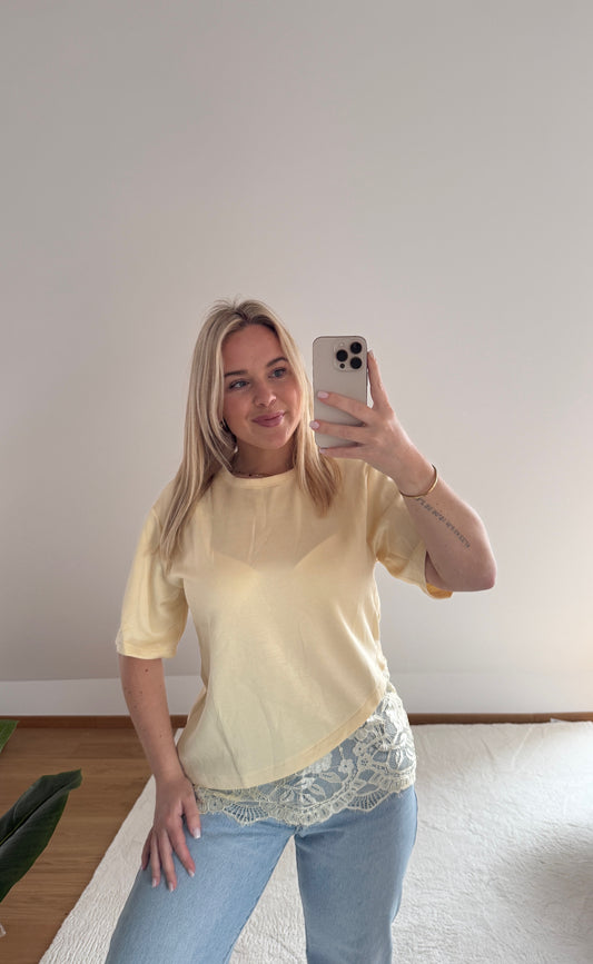 T-Shirt mit Spitze Jolie - pastellgelb