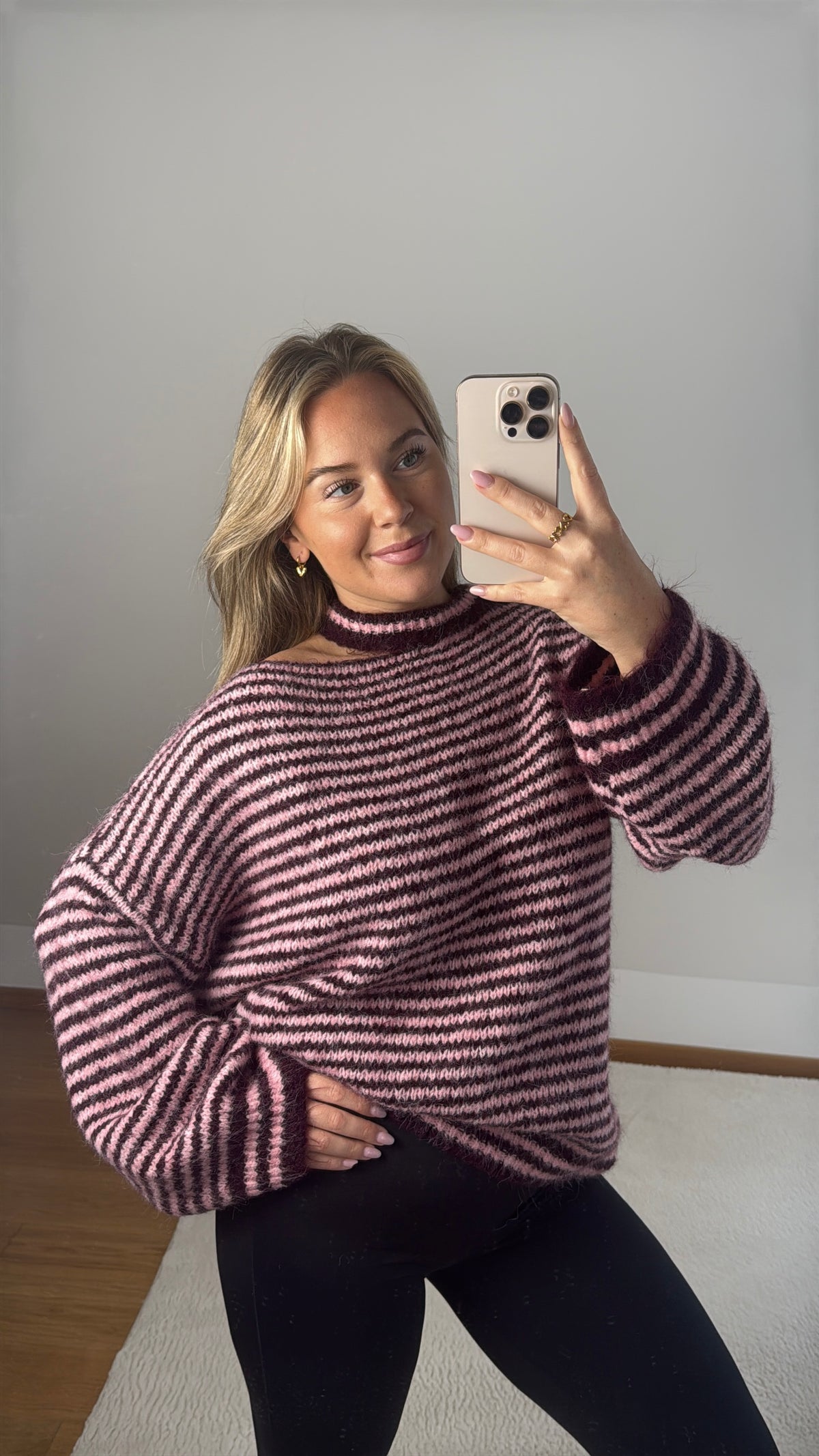 Strickpullover Cut-Out