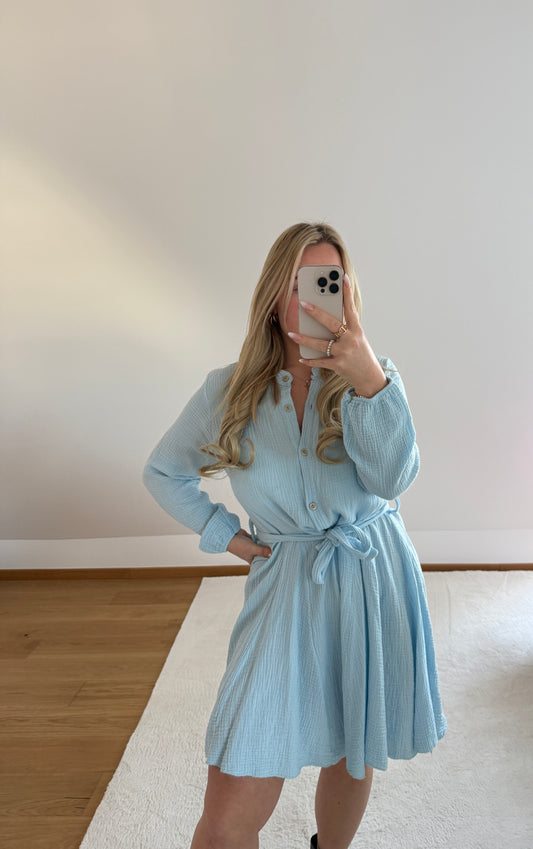 Musselinkleid mit Gürtel - babyblau