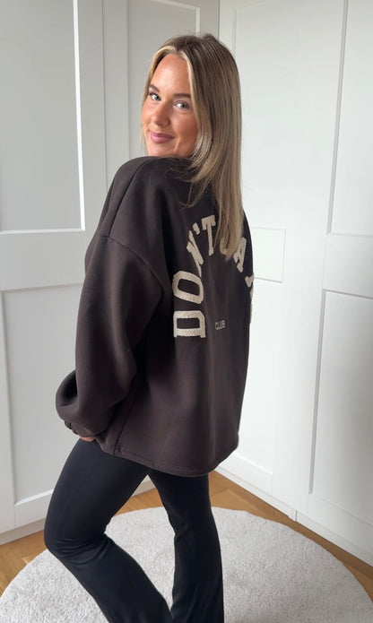 Sweatshirt Don‘t Care Club