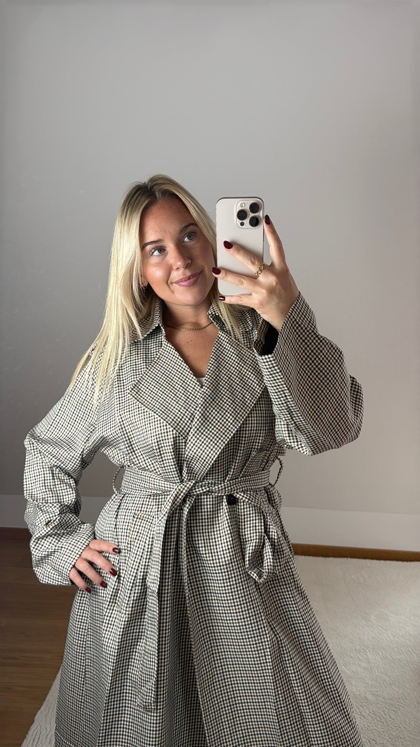 Langer Trenchcoat Joy