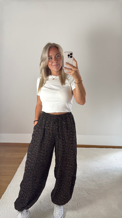 Musselinhose Ballon Leg Leoprint - braun