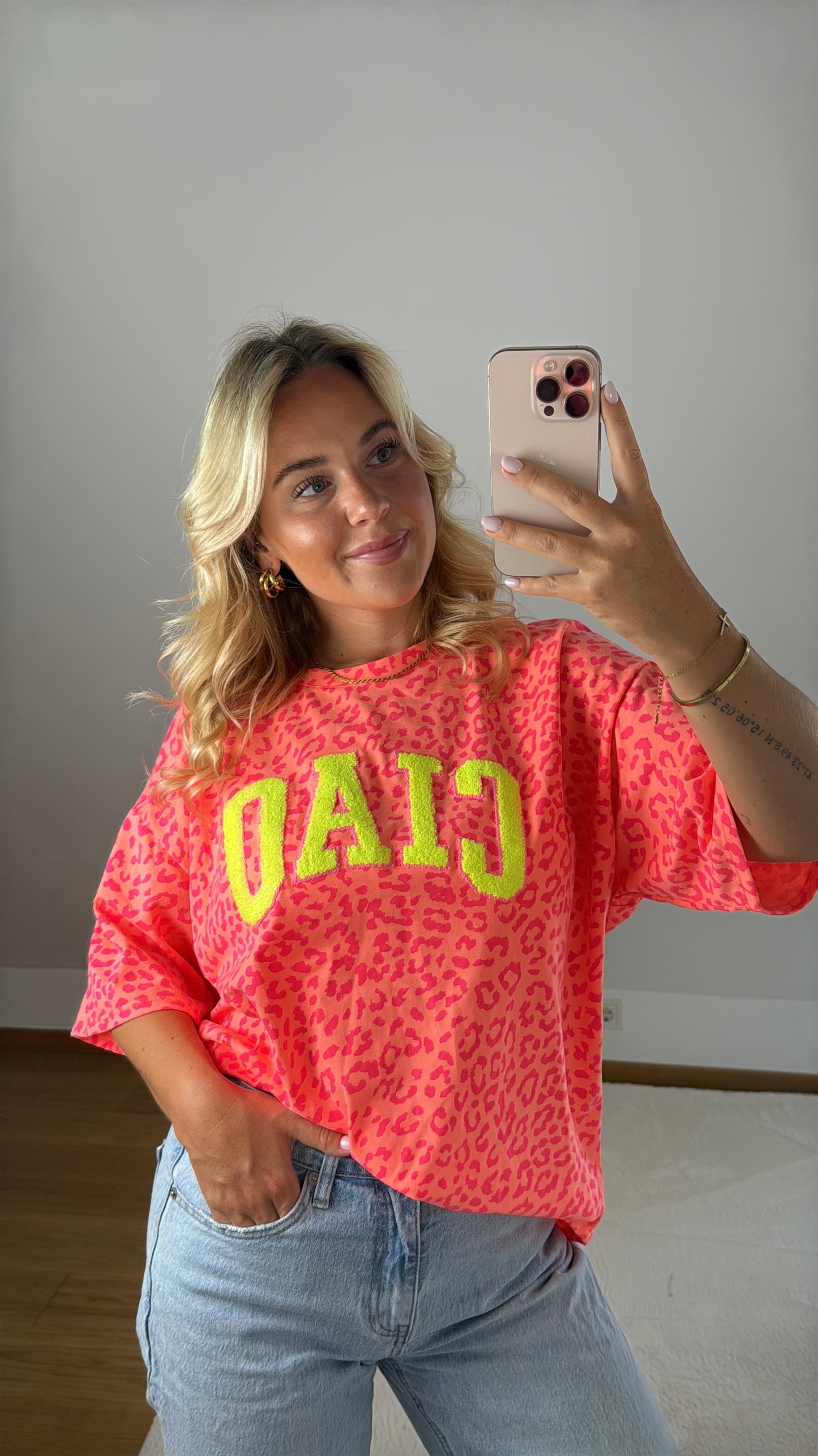 T-Shirt Ciao mit Leoprint - orange/pink/neongelb