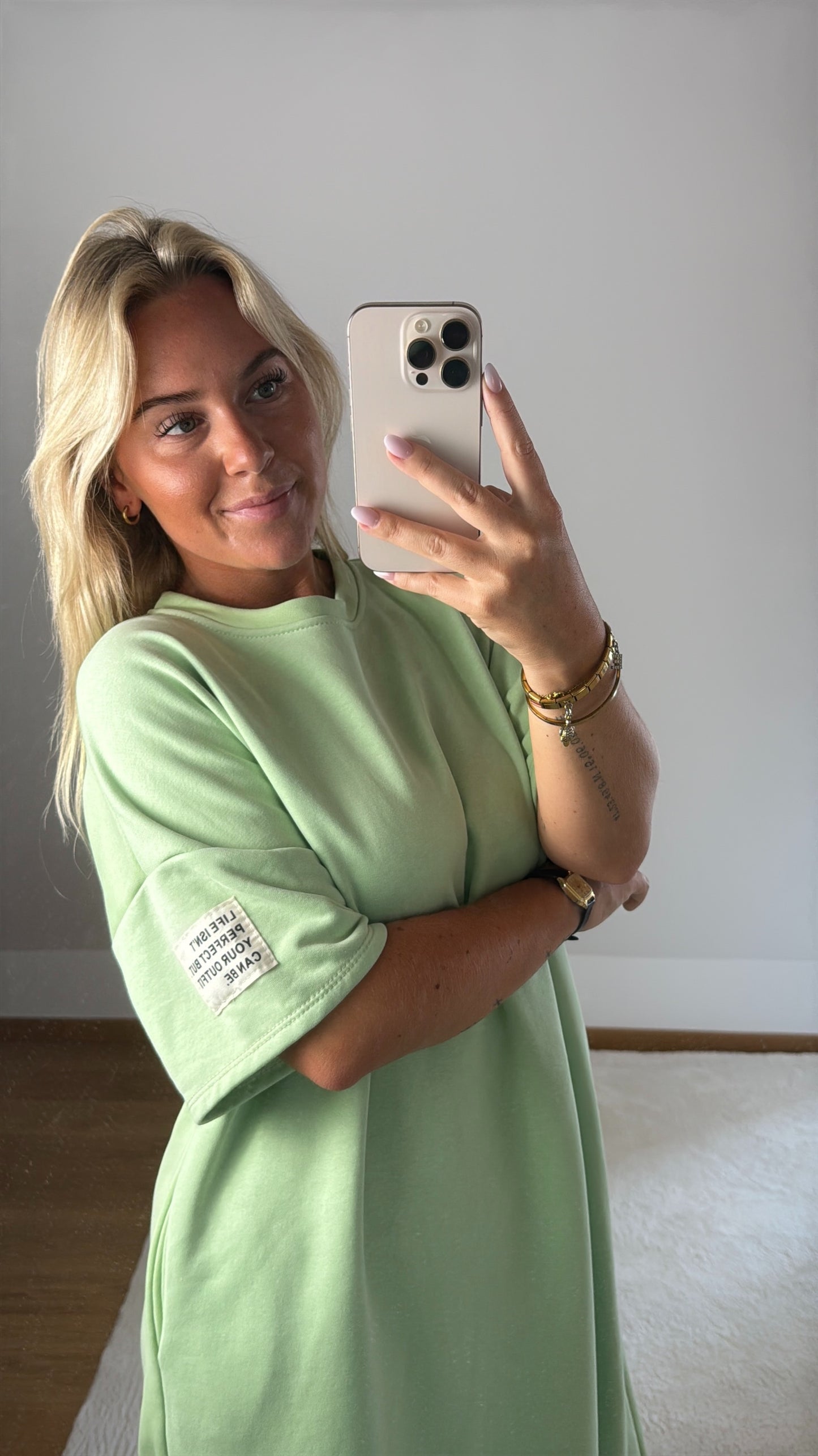 T-Shirt-Kleid Patch
