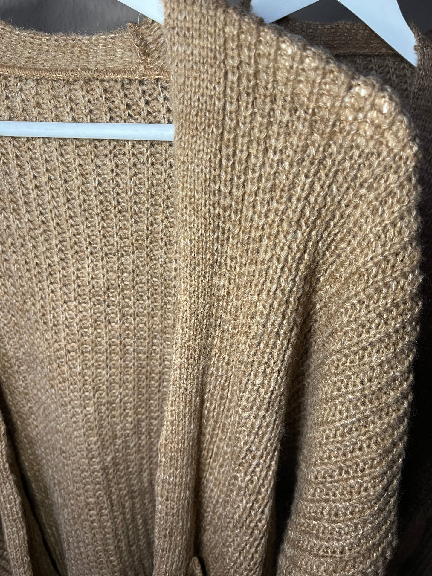 Basic Cardigan mit Ballonärmeln - mokka